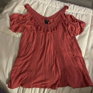 Womens tank top! Like new condition!